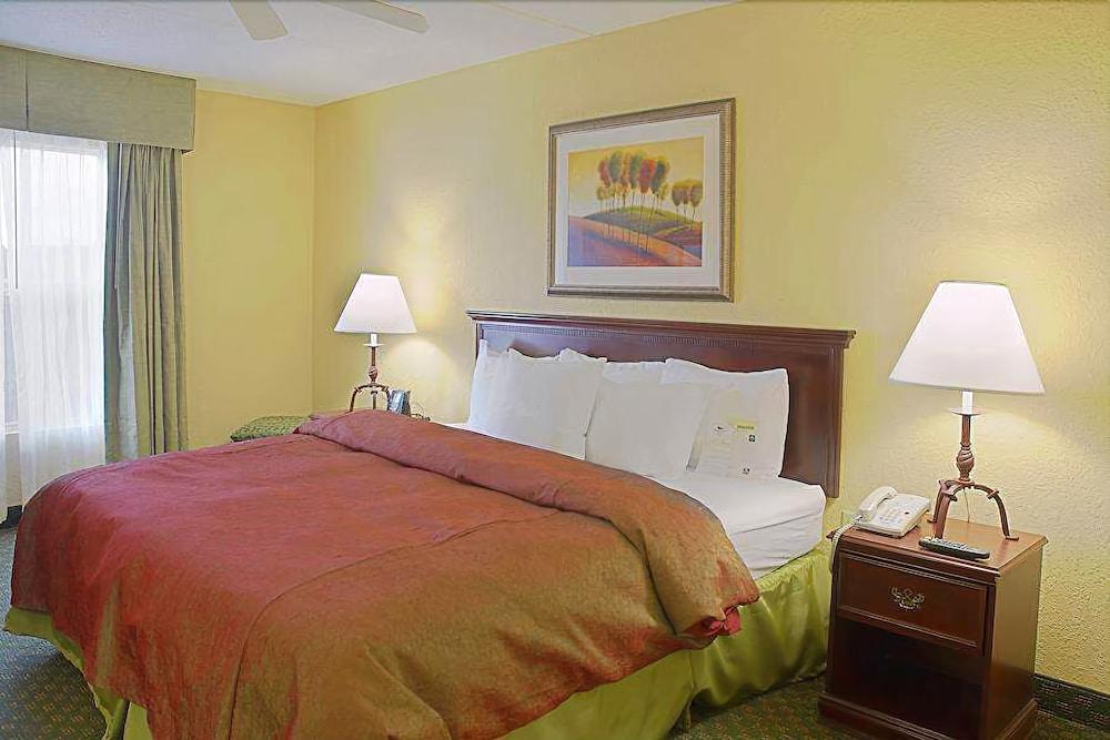 Homewood Suites By Hilton Augusta Room photo